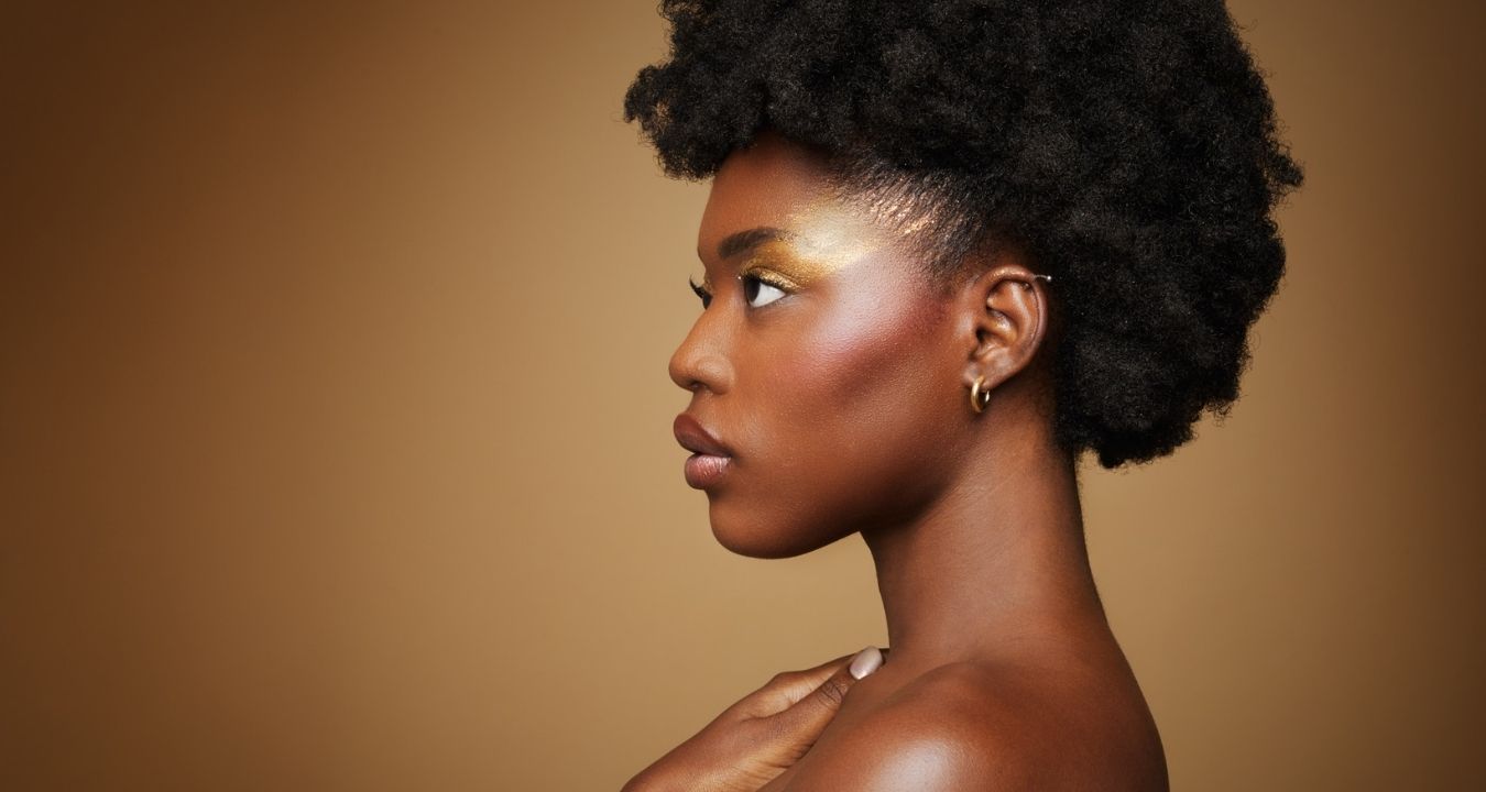 Editorial fashion photography and celebrity portraiture for international magazines and lifestyle brands.