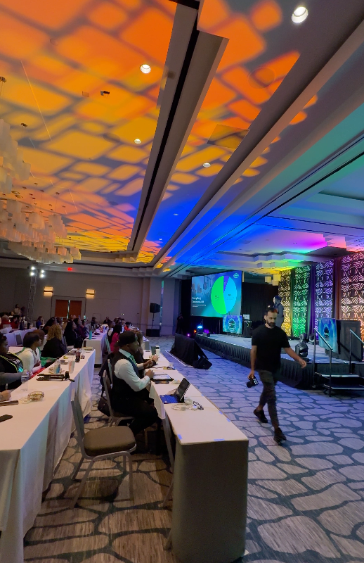 Advertising photographer Luis Cano capturing large-scale corporate events with a cinematic and brand-focused vision.