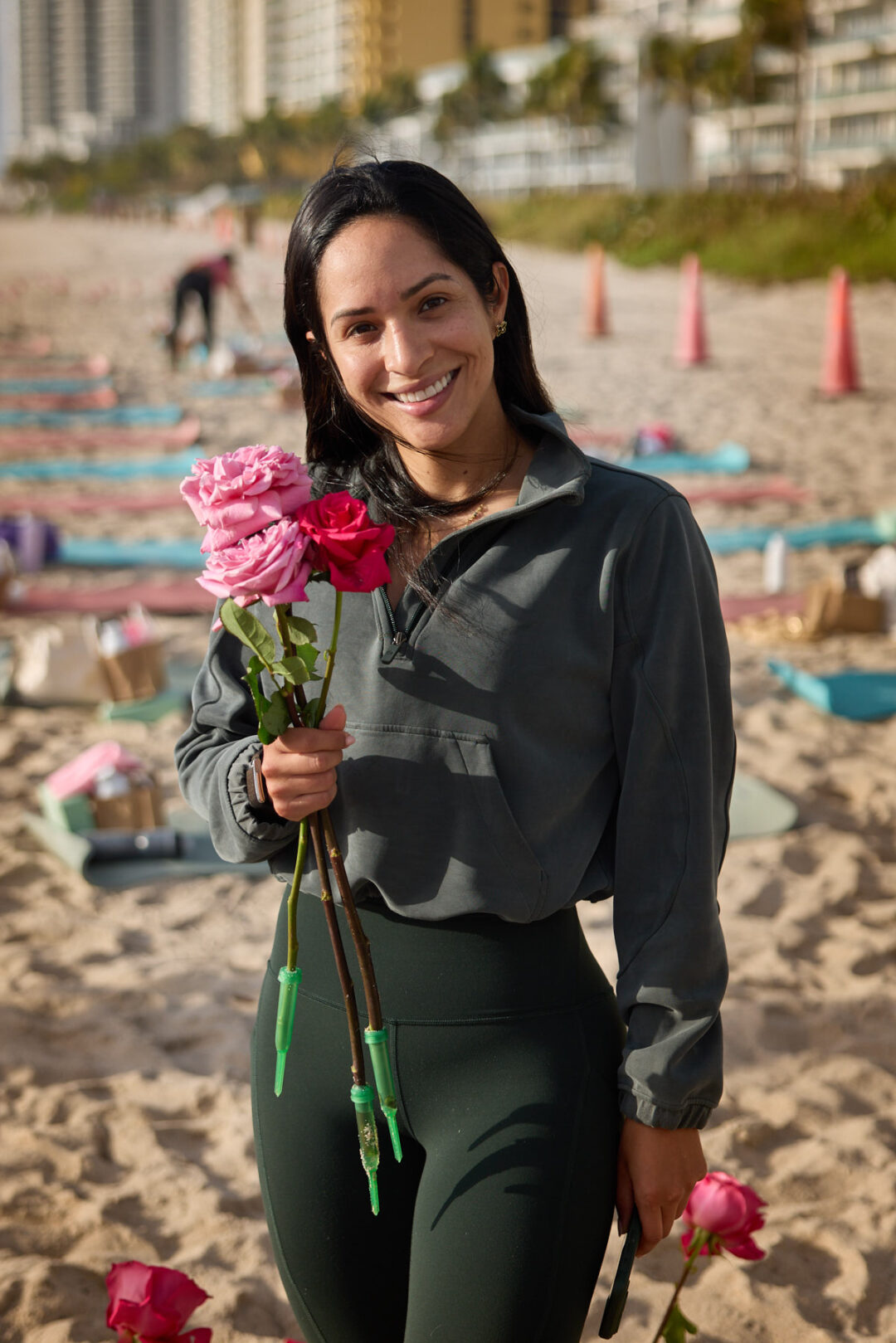 sunny-isles-beach-yoga-session-rose-cafe lifestyle-brand-storytelling-florida sunrise-event-photographer-sunny-isles