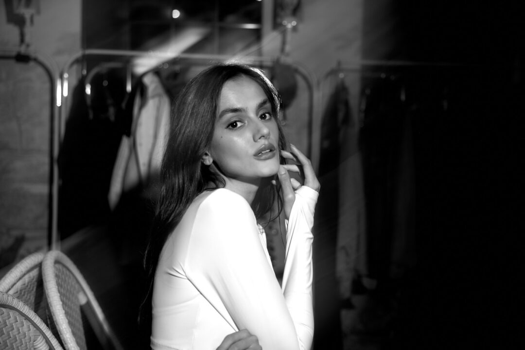 Comprehensive visual production for the 3rd edition of Colombiamoda in Miami. Complete multi-perspective coverage of runway shows, retail pop-ups, and luxury brand activations. Led by Luis Cano with a specialized multimedia crew.