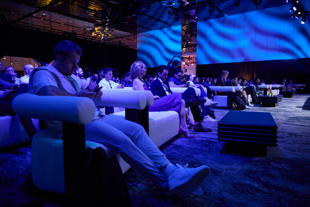 Comprehensive multi-day event photography for Solana Miami. High-speed digital tech workflow and real-time delivery by a professional team led by Luis Cano. Solana Miami branding and visual identity photography with vibrant blue lighting by Luis Cano.