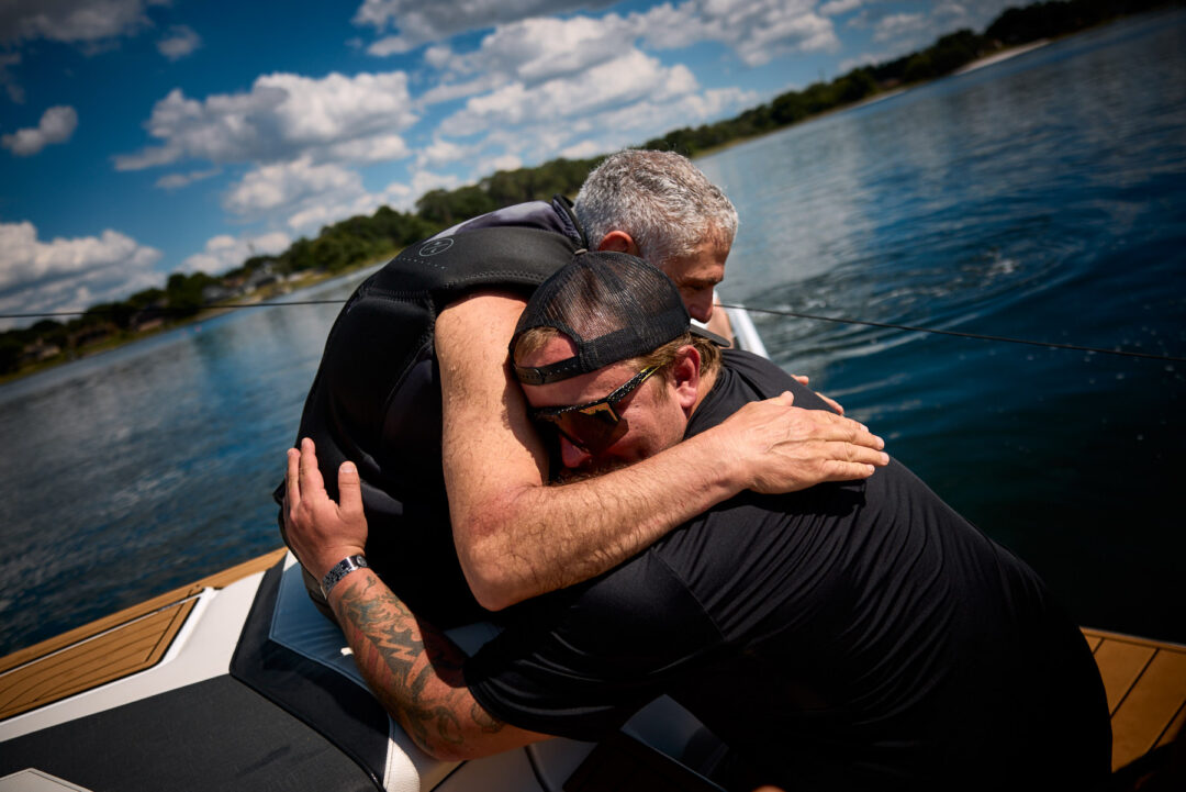 Action and documentary visual production for the Wake for Warriors (W4W) foundation. Capturing wounded veterans and their families experiencing therapeutic water sports, wakeboarding, and wake surfing as pathways to emotional and physical healing. Shot by Luis Cano. High-speed action sports photography of wounded veterans wake surfing at a Wake for Warriors therapeutic event, shot by Luis Cano.