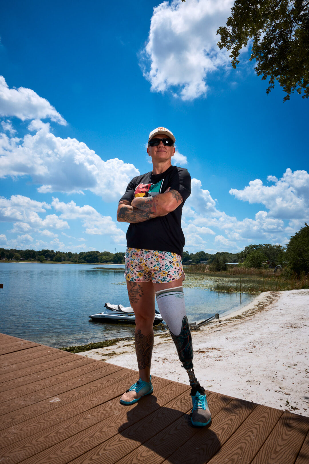 Action and documentary visual production for the Wake for Warriors (W4W) foundation. Capturing wounded veterans and their families experiencing therapeutic water sports, wakeboarding, and wake surfing as pathways to emotional and physical healing. Shot by Luis Cano. Documentary lifestyle photography showcasing veteran support, community connection, and therapeutic water sports by Luis Cano.
